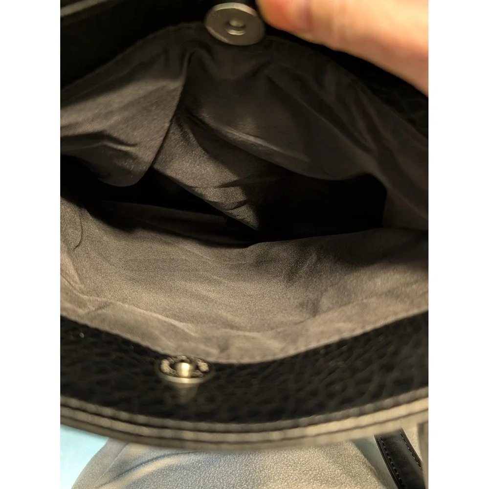 Giani Bernini Black Pebbled Shoulder‎ Bag Tote Purse Silver Hardware Medallion